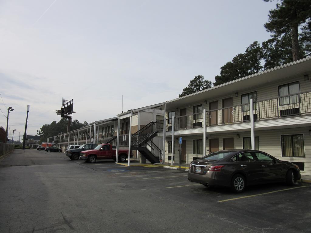 Heritage Inn Augusta Bagian luar foto