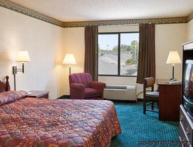 Heritage Inn Augusta Ruang foto